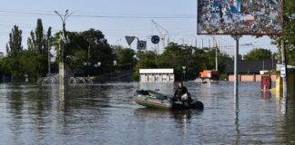 «Вокруг было все подтоплено»: Николаевский спасатель ликвидировал последствия подрыва Каховской ГЭС под обстрелами,- ФОТО
