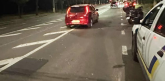 В Николаеве мопед сбил женщину на Богоявленском проспекте: полиция ищет свидетелей ДТП, — ФОТО