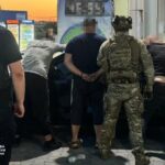 СБУ и Нацполиция разоблачили девять схем для ухилянцев по всей стране: среди задержанных — дельцы из Николаева, продававшие фальшивые иностранные паспорта