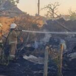 В Николаевской области огонь охватил более 18 гектаров: часть пожаров вызвали атаки РФ, — ФОТО