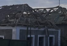 В Николаеве за месяц обследовали более сотни поврежденных российскими обстрелами объектов