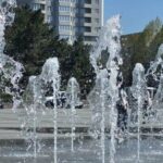 Голым залез в фонтан на Соборной: в Николаеве разыскали героя скандального видео