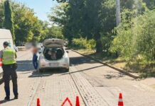 Переходила дорогу по «зебре»: в Николаеве Nissan сбил 58-летнюю женщину