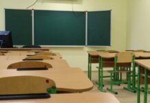 Обучение по сменам и укрытиям: в Николаеве обсуждают новый формат работы школ