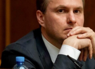 Совет уволил Генерального прокурора Руслана Кравченко: решение поддержали 317 народных депутатов