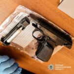 Стрельба в николаевском троллейбусе: полиция задержала 17-летнего юношу, — ФОТО