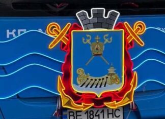 Праздничный автобус вышел на улицы Николаева: где его можно встретить, – ФОТО